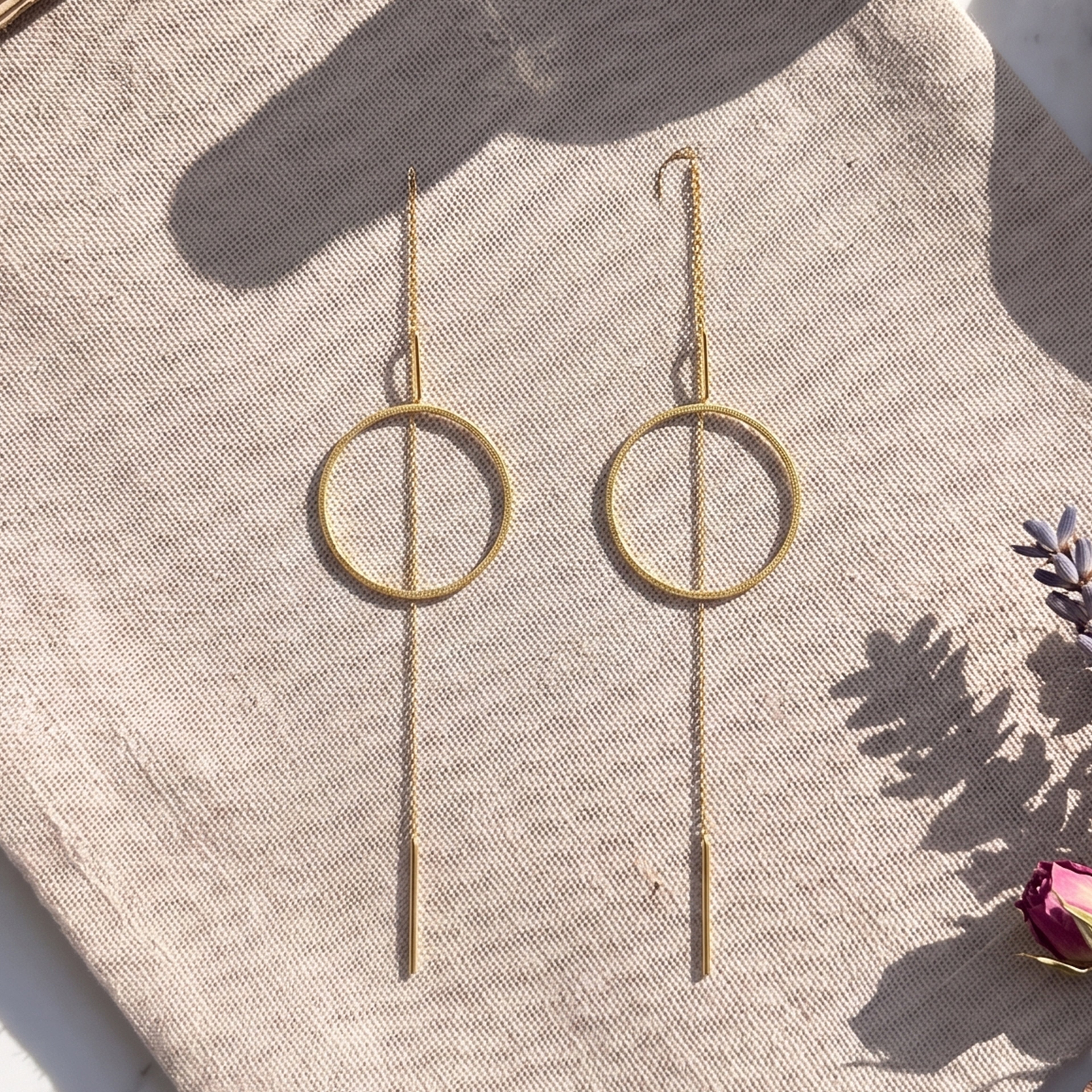Celeste Circle Threader Earrings