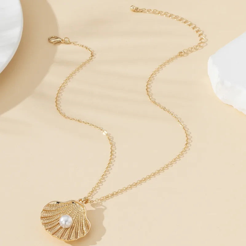 Ocean Elegance. Timeless Coastal Charm.