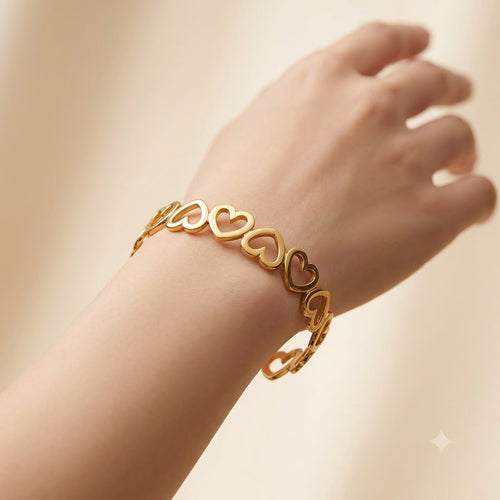 Amore Heart Link Cuff Bracelet