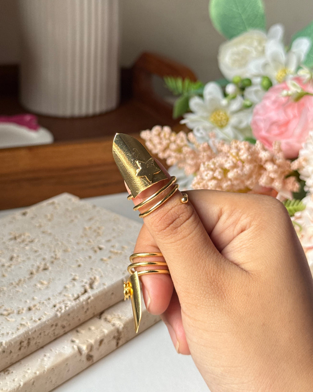 Golden Star Fingertip Ring